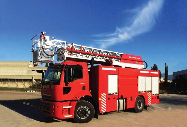Camión de Bomberos con Escalera Aérea Efemmak - L18 / L24 / L28 / L32 - Vehiculos Especiales