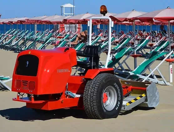 Barredora de Playa Autopropulsada Tirrenia 1000 - Barredoras de Playas